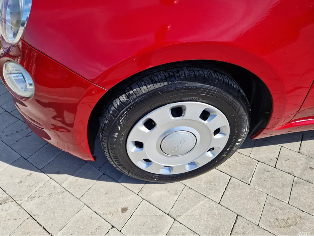 Fiat 500 Hatchback, Petrol, 2017, Red