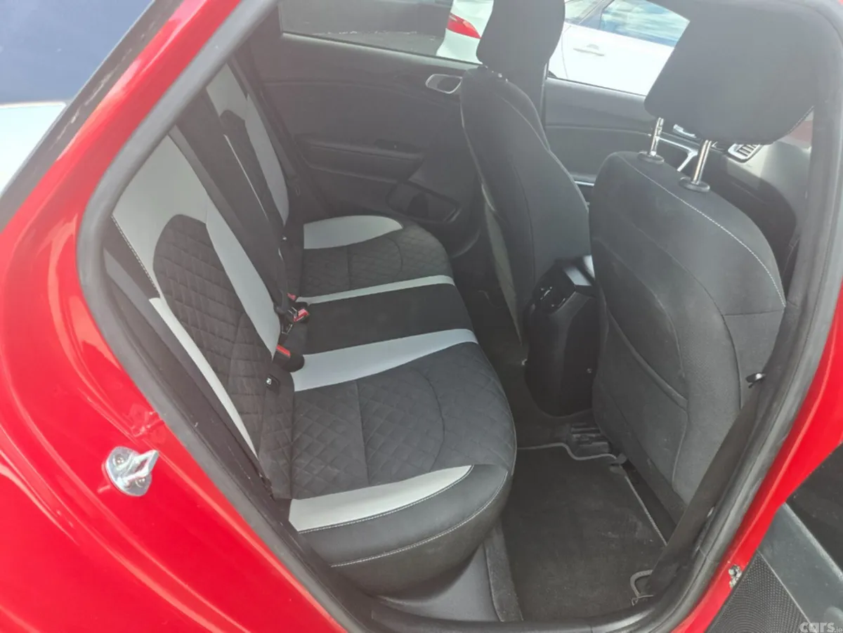 Kia ProCeed Hatchback, Diesel, 2021, Red