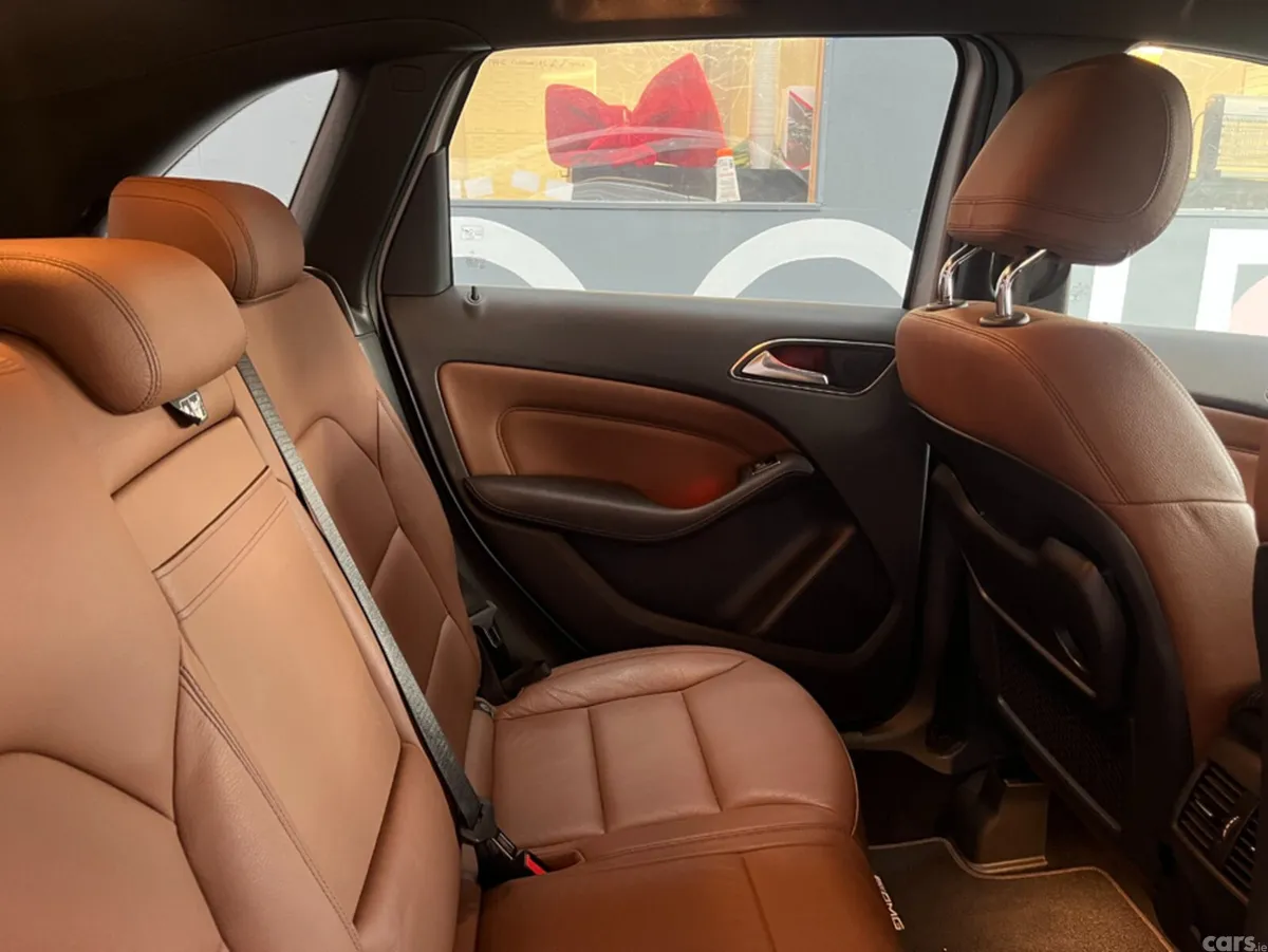 Mercedes-Benz B-Class Estate, Petrol, 2016, Silver
