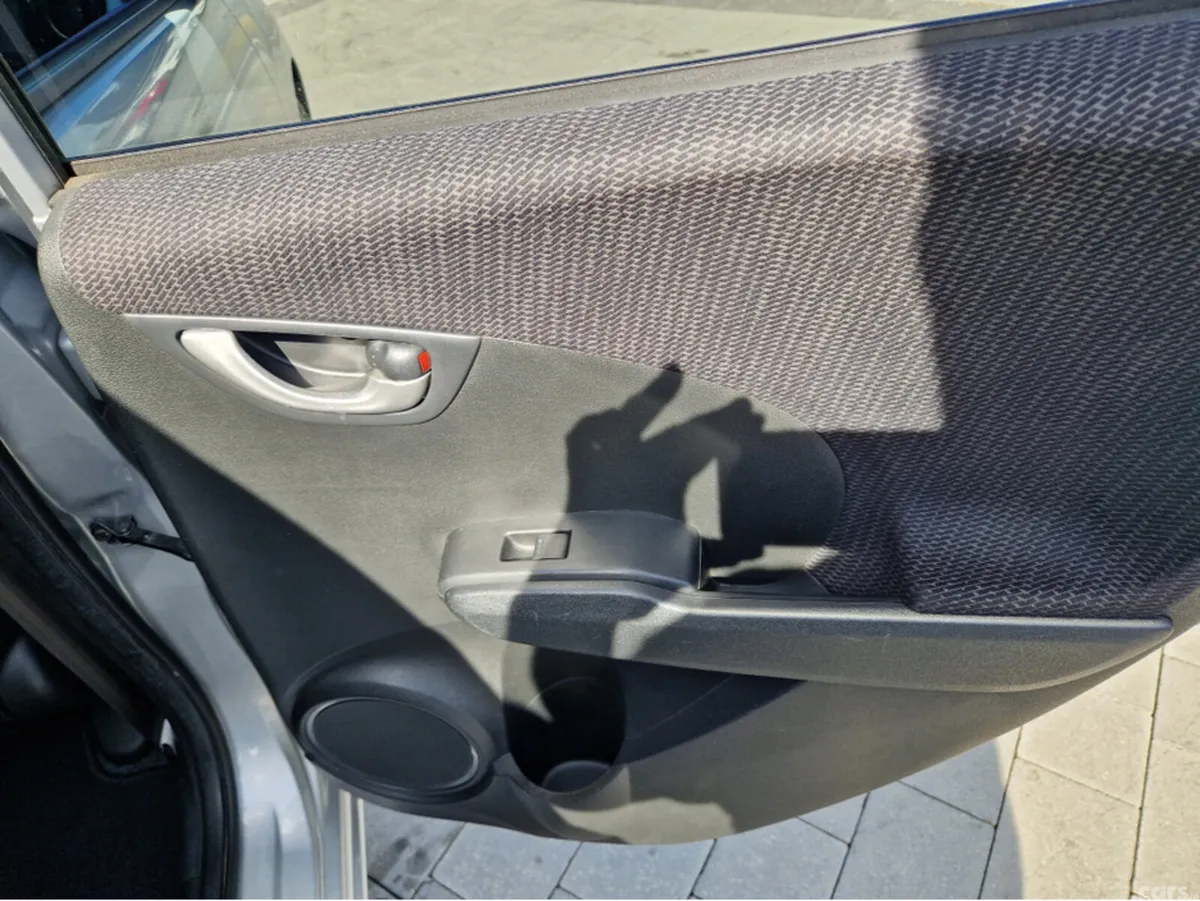 Honda Fit Hatchback, Petrol Hybrid, 2013, Silver