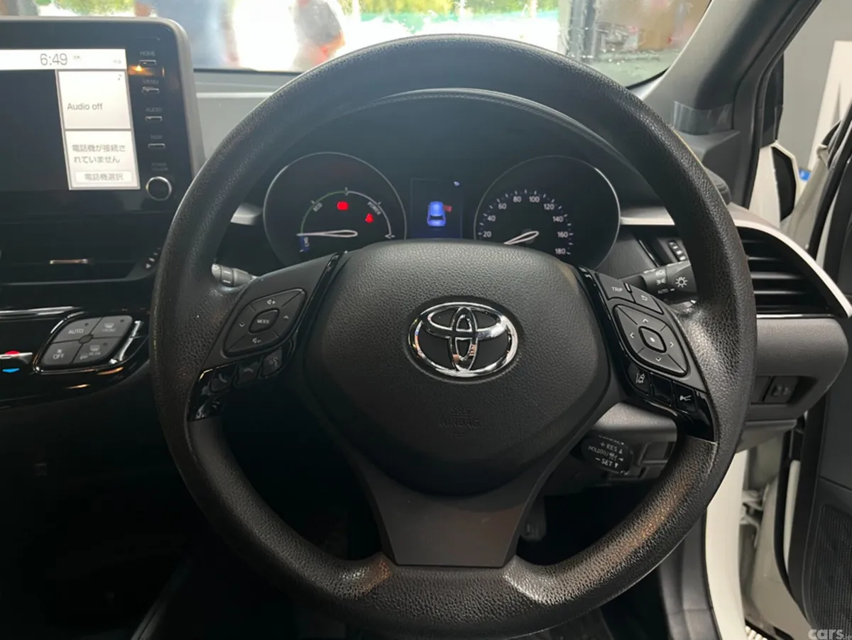 Toyota C-HR SUV, Petrol Plug-in Hybrid, 2020, White