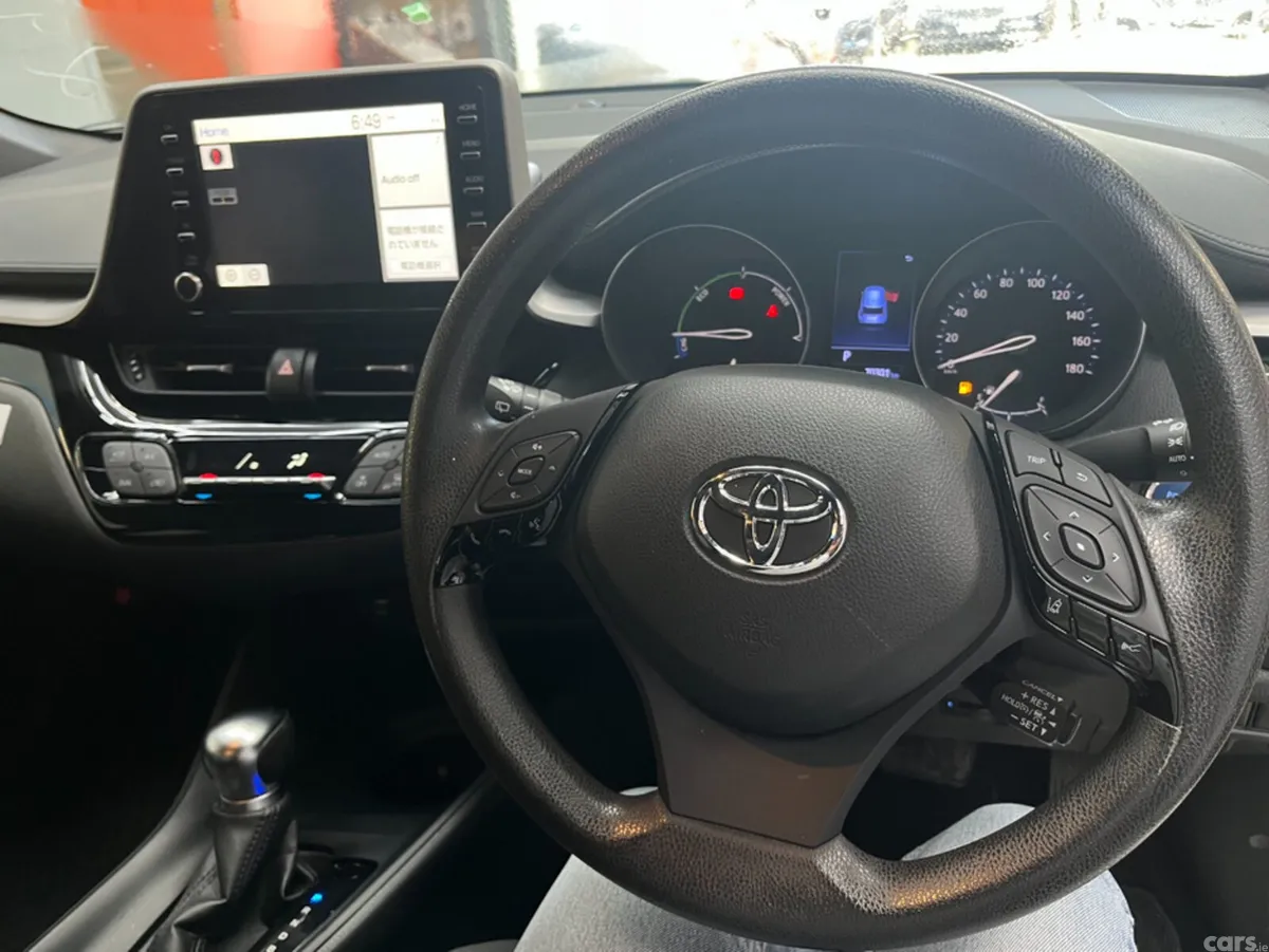 Toyota C-HR SUV, Petrol Plug-in Hybrid, 2020, White