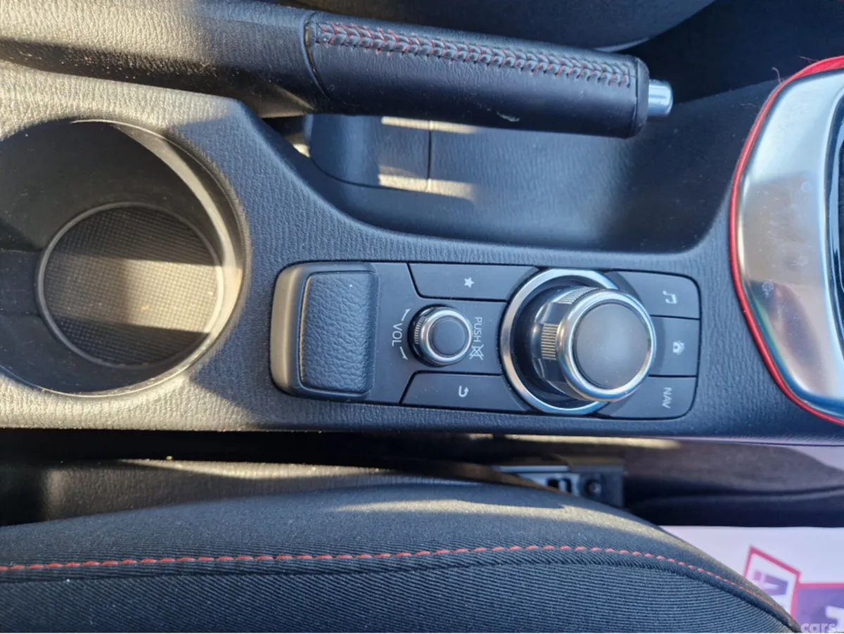 Mazda Mazda2 Hatchback, Diesel, 2016, Red