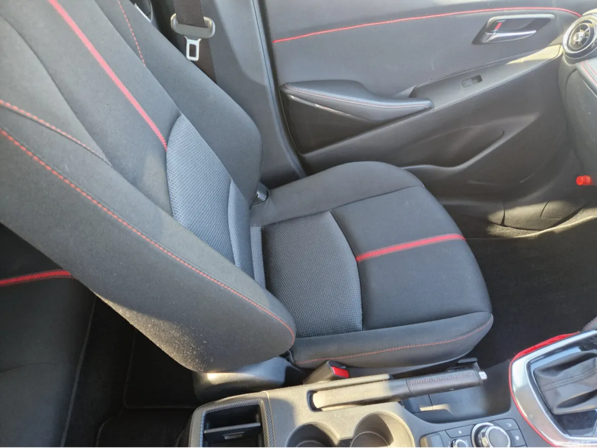 Mazda Mazda2 Hatchback, Diesel, 2016, Red