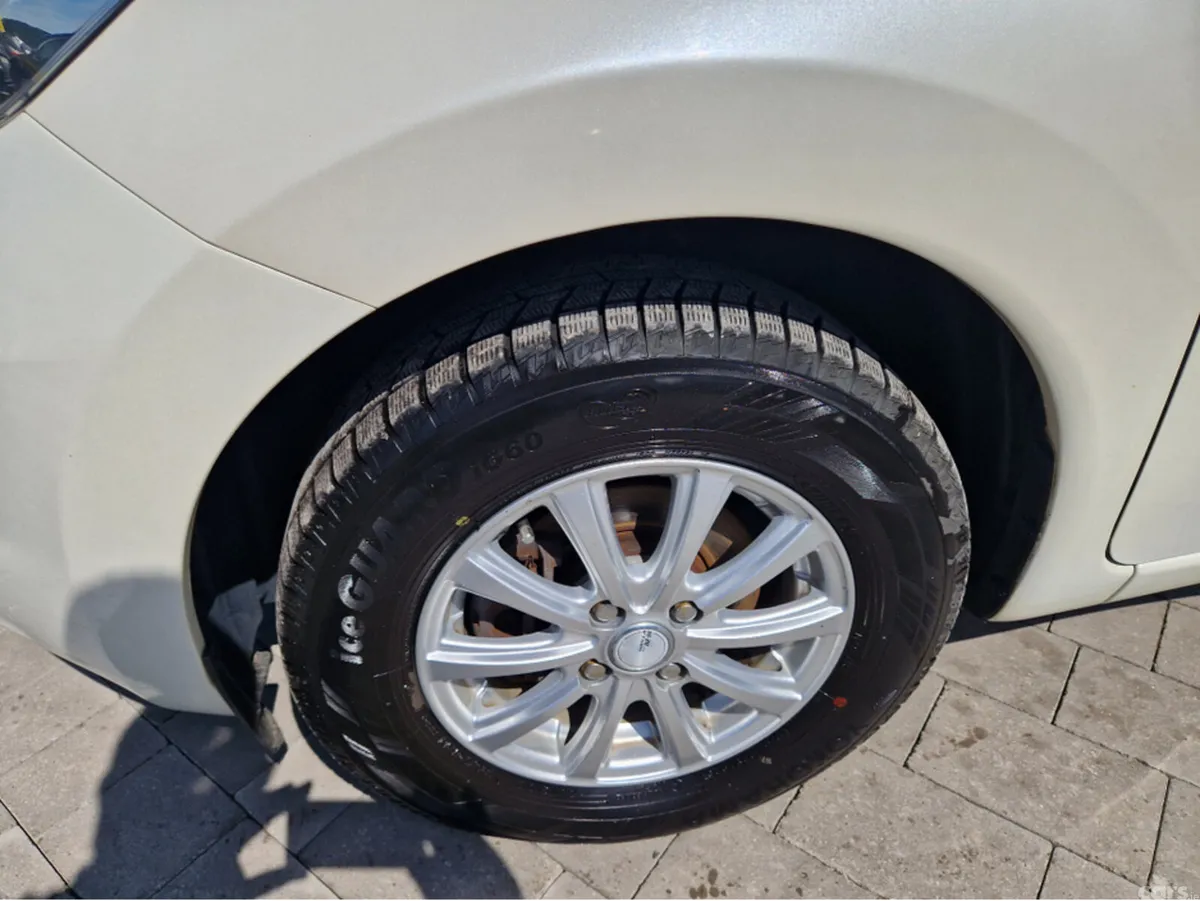Nissan Note Hatchback, Petrol, 2015, White
