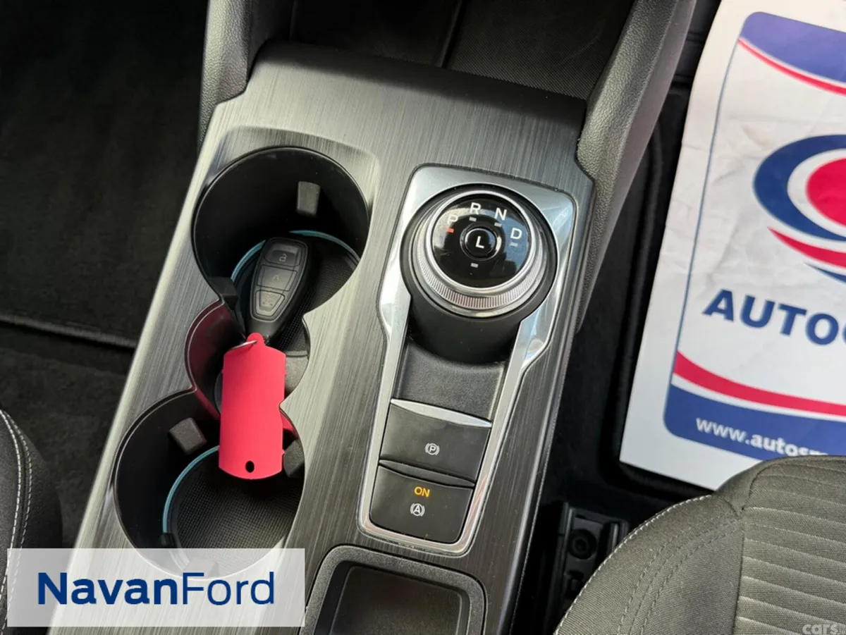 Ford Focus Hatchback, Diesel, 2024, Grey