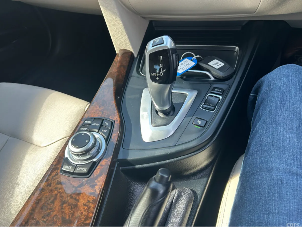 BMW 3-Series Saloon, Diesel, 2017, Blue