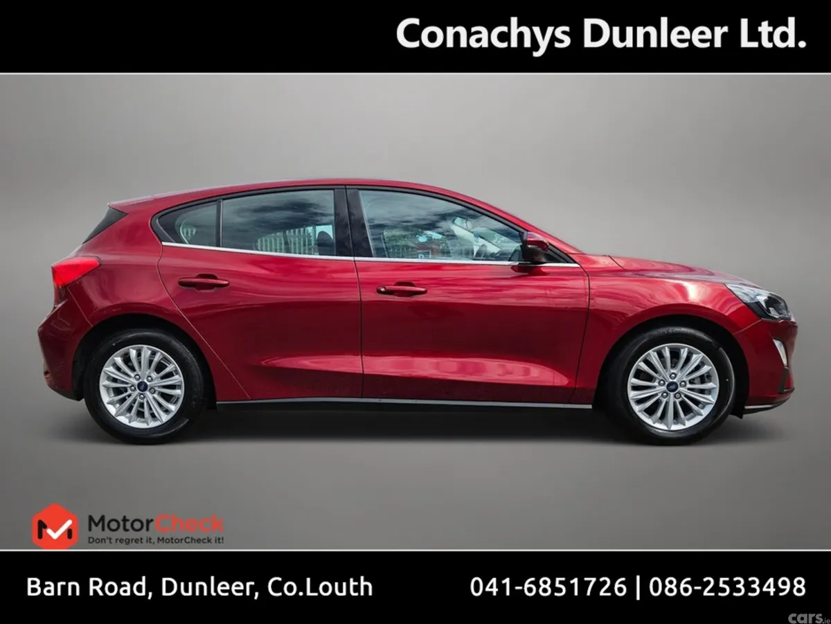 Ford Focus Hatchback, Petrol, 2020, Red