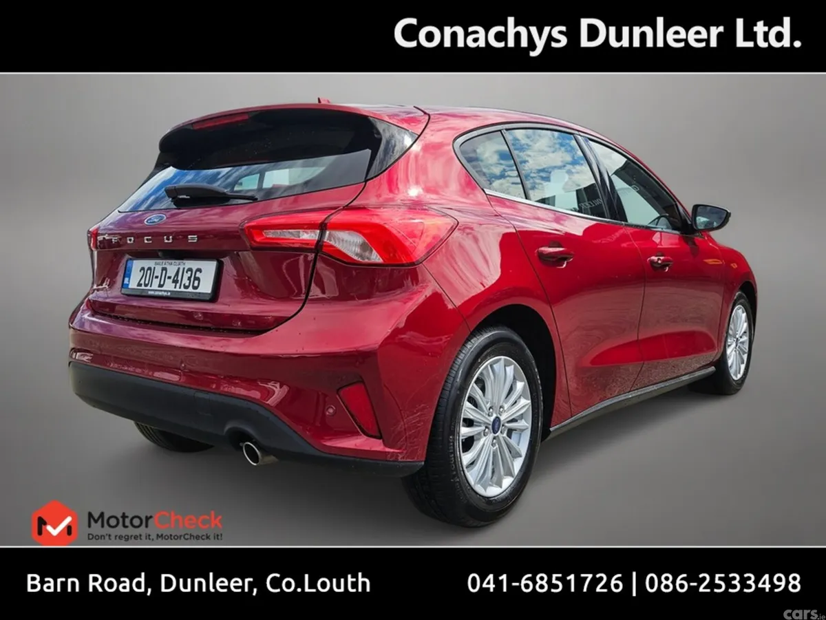 Ford Focus Hatchback, Petrol, 2020, Red