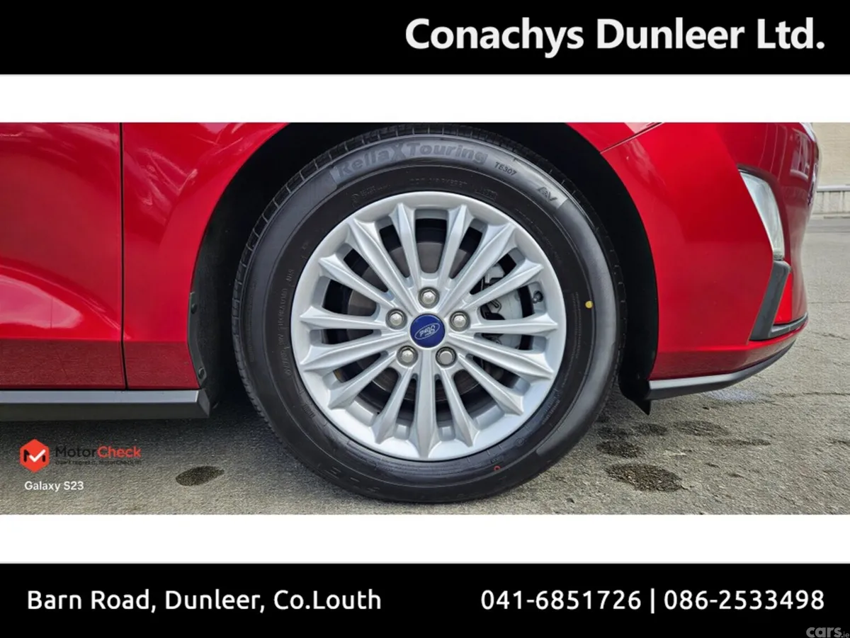 Ford Focus Hatchback, Petrol, 2020, Red