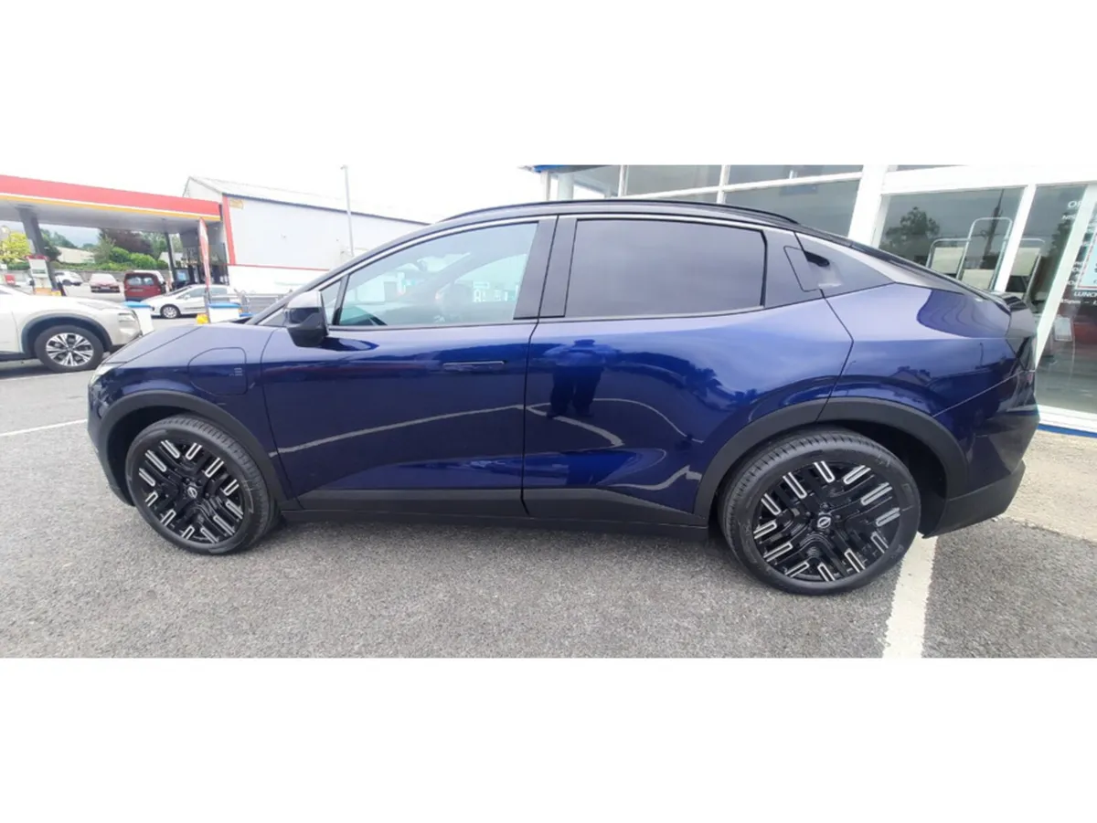 Nissan Leaf Hatchback, Electric, 2026, Blue