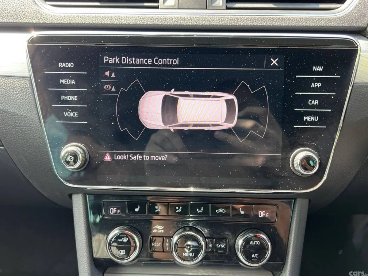Skoda Superb Estate, Petrol Plug-in Hybrid, 2023, Silver