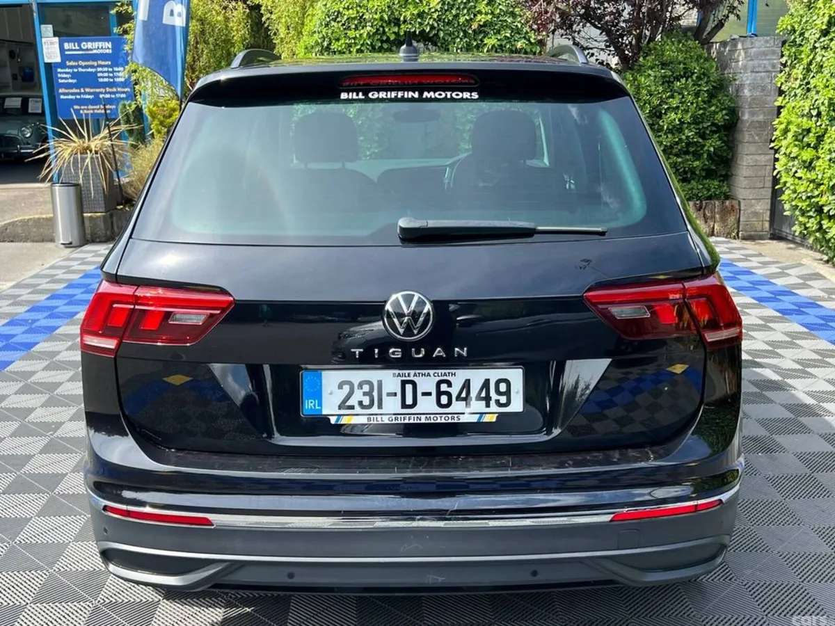 Volkswagen Tiguan Estate, Diesel, 2023, Black