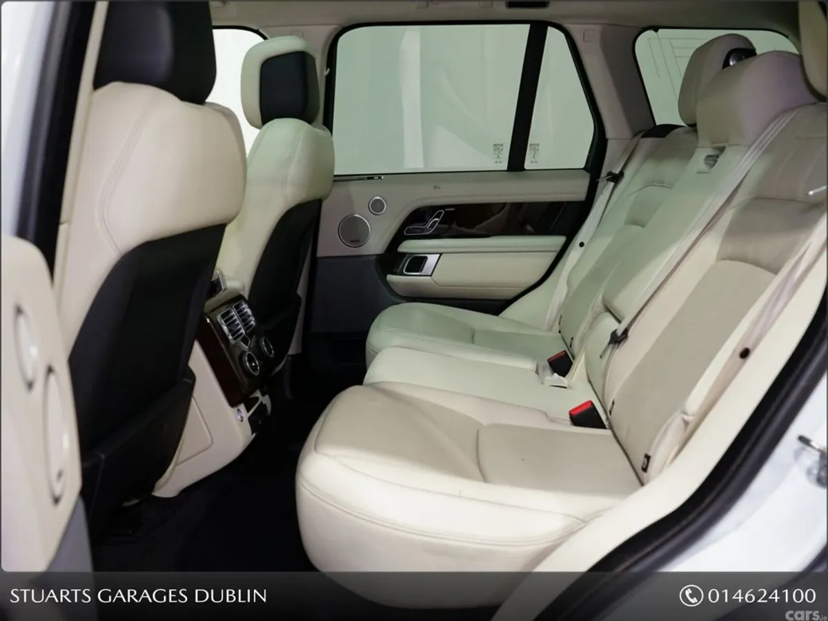 Land Rover Range Rover Estate, Petrol Plug-in Hybrid, 2021, White