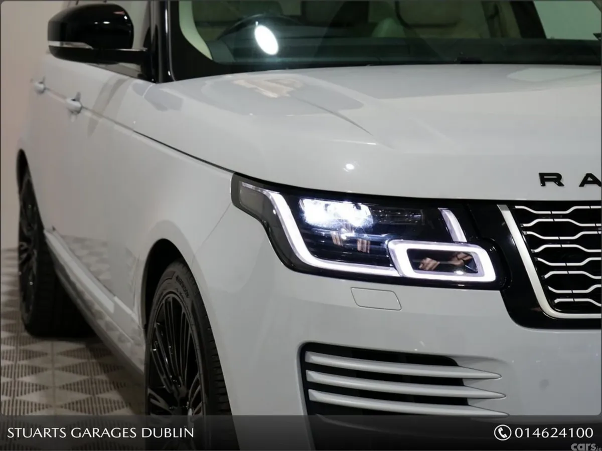 Land Rover Range Rover Estate, Petrol Plug-in Hybrid, 2021, White
