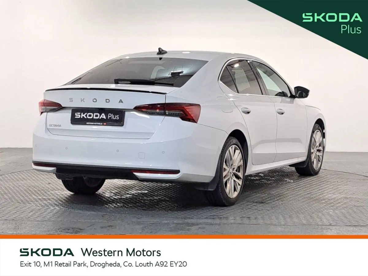 Skoda Octavia Saloon, Petrol, 2025, White