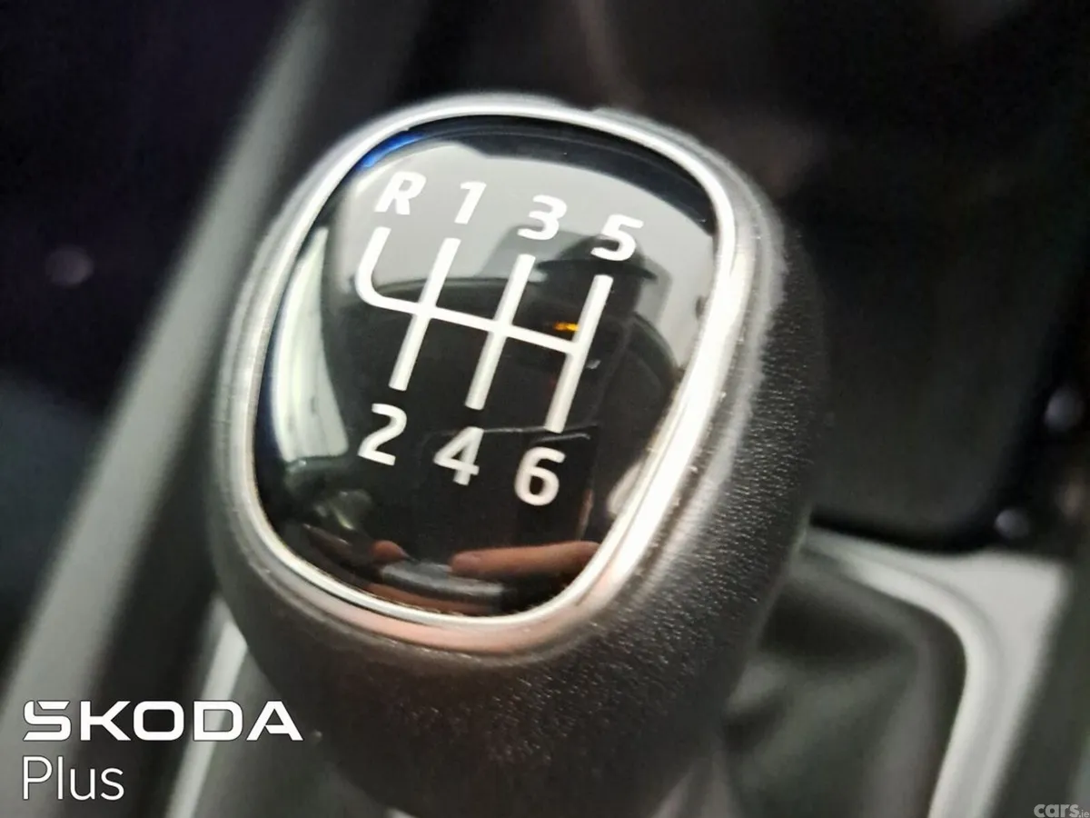 Skoda Octavia Saloon, Petrol, 2025, White