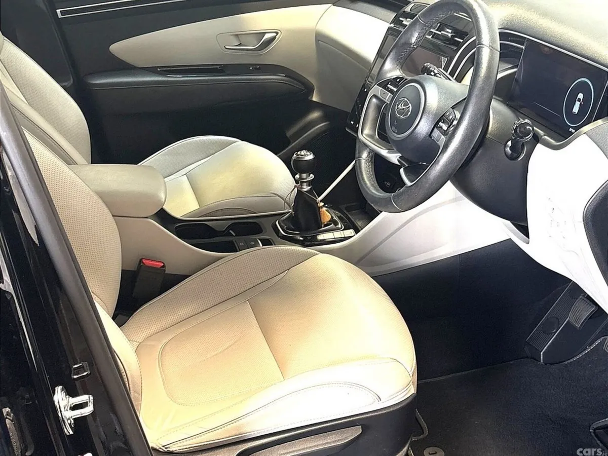 Hyundai Tucson SUV, Diesel, 2024, Black