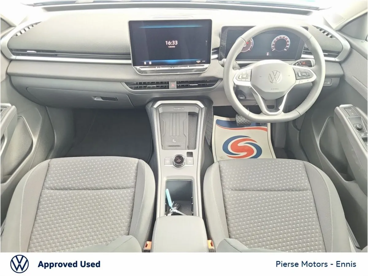Volkswagen T-Roc SUV, Petrol, 2026, Blue
