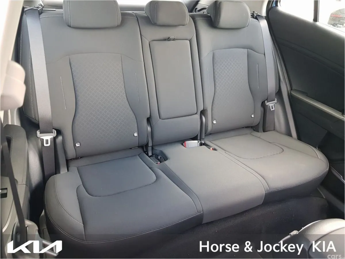 Kia Sportage SUV, Diesel Hybrid, 2026, Blue