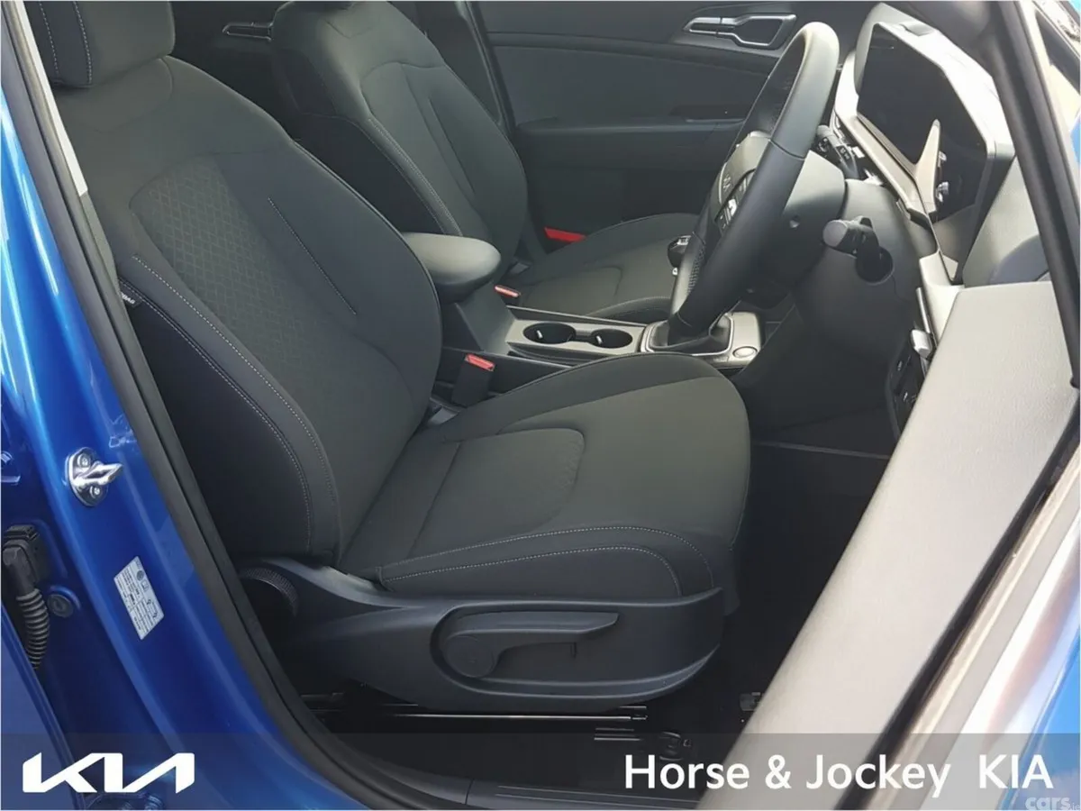 Kia Sportage SUV, Diesel Hybrid, 2026, Blue