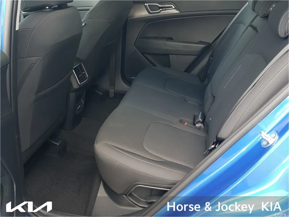 Kia Sportage SUV, Diesel Hybrid, 2026, Blue