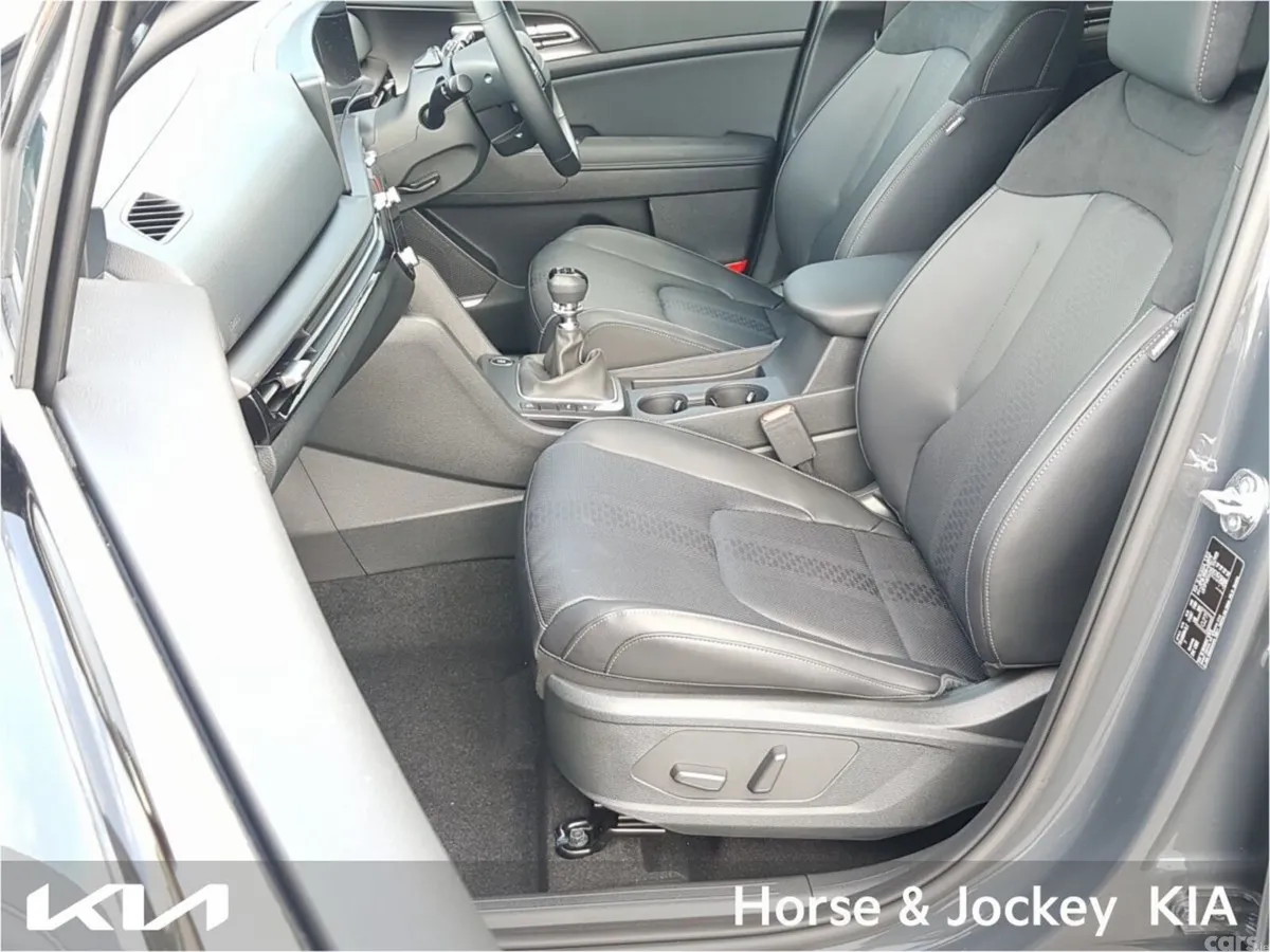 Kia Sportage SUV, Diesel Hybrid, 2026, Grey