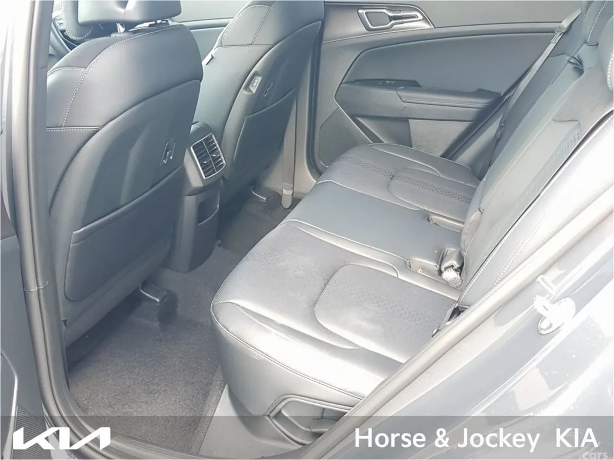 Kia Sportage SUV, Diesel Hybrid, 2026, Grey