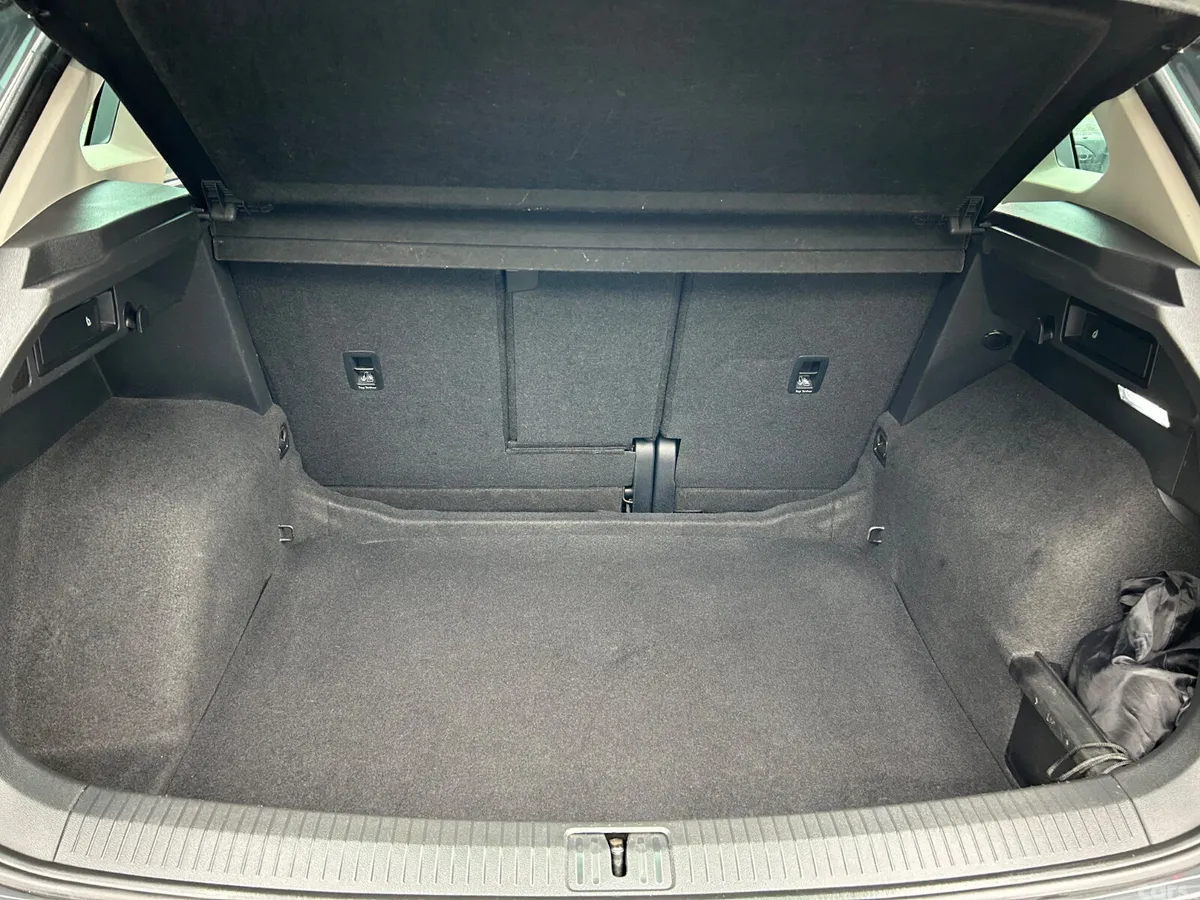 Volkswagen Tiguan SUV, Diesel, 2023, Grey