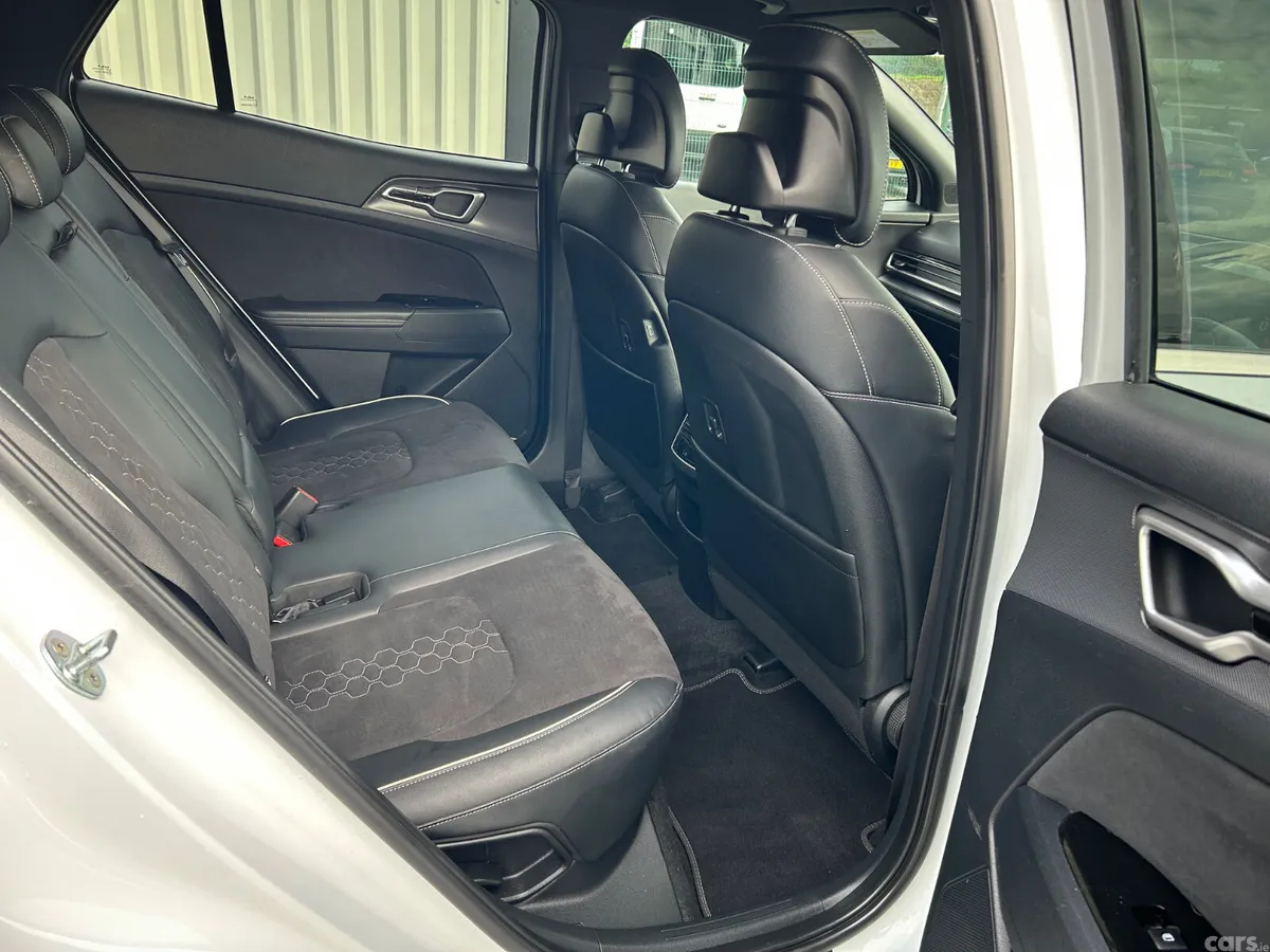 Kia Sportage SUV, Diesel, 2022, White