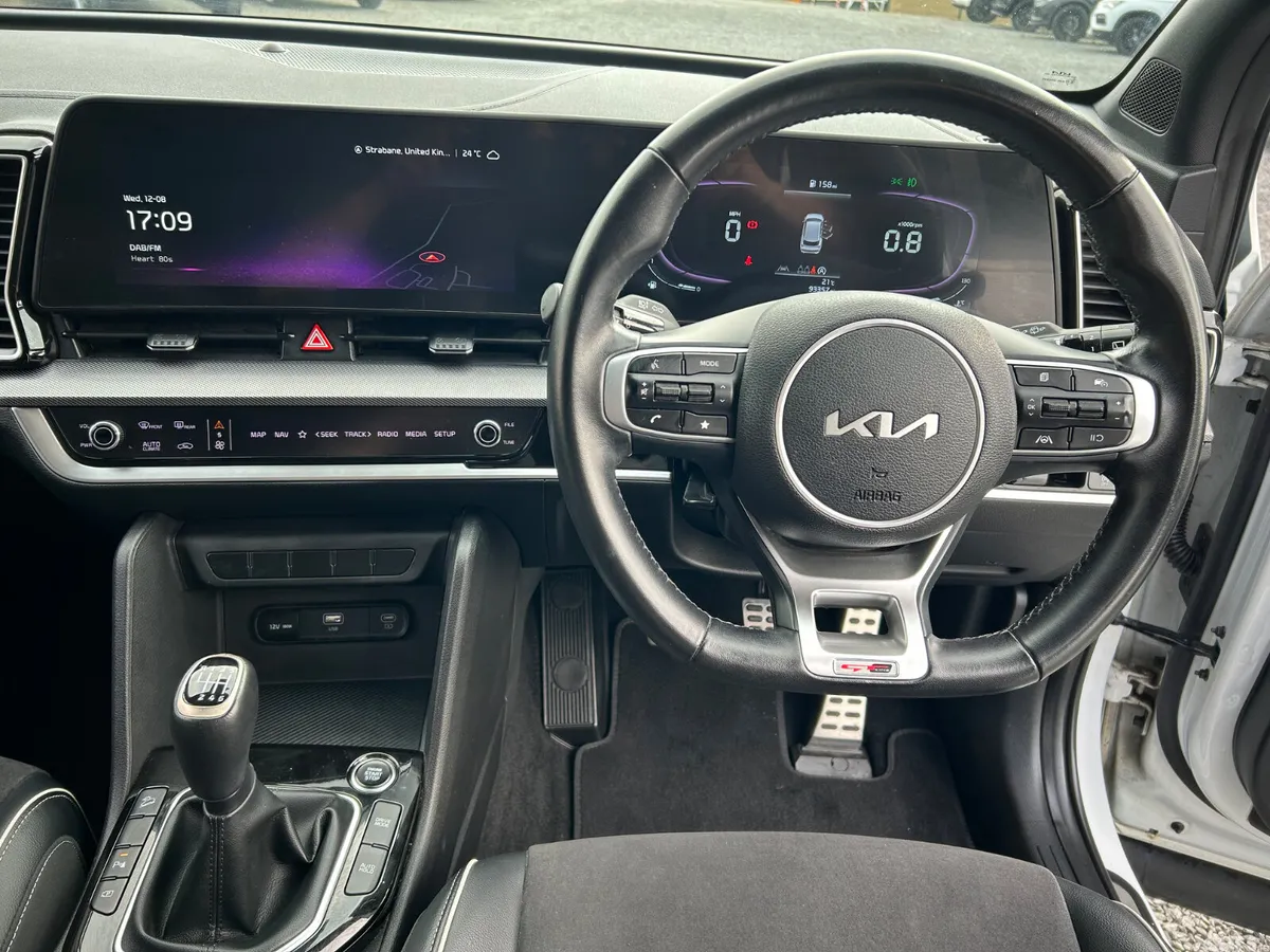 Kia Sportage SUV, Diesel, 2022, White