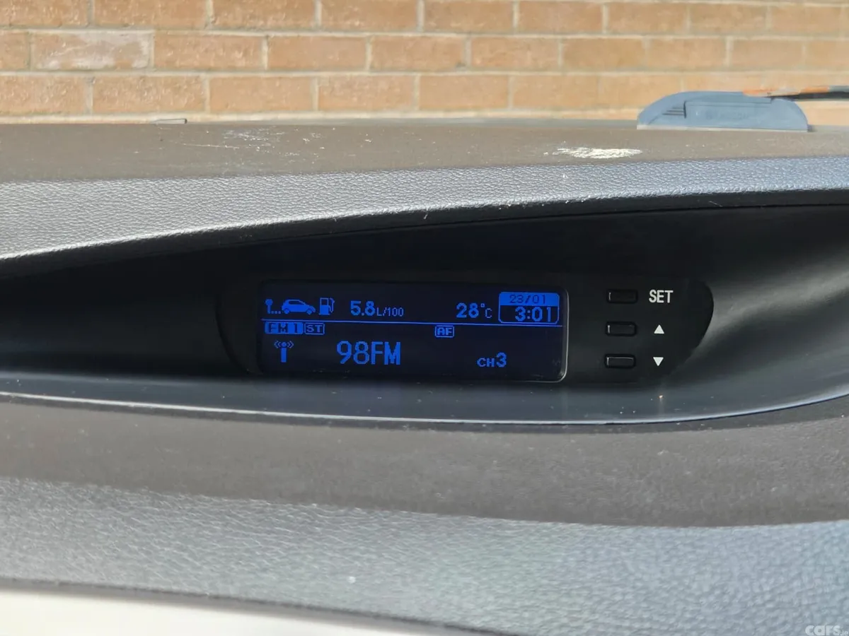 Hyundai i20 Hatchback, Diesel, 2013, Silver