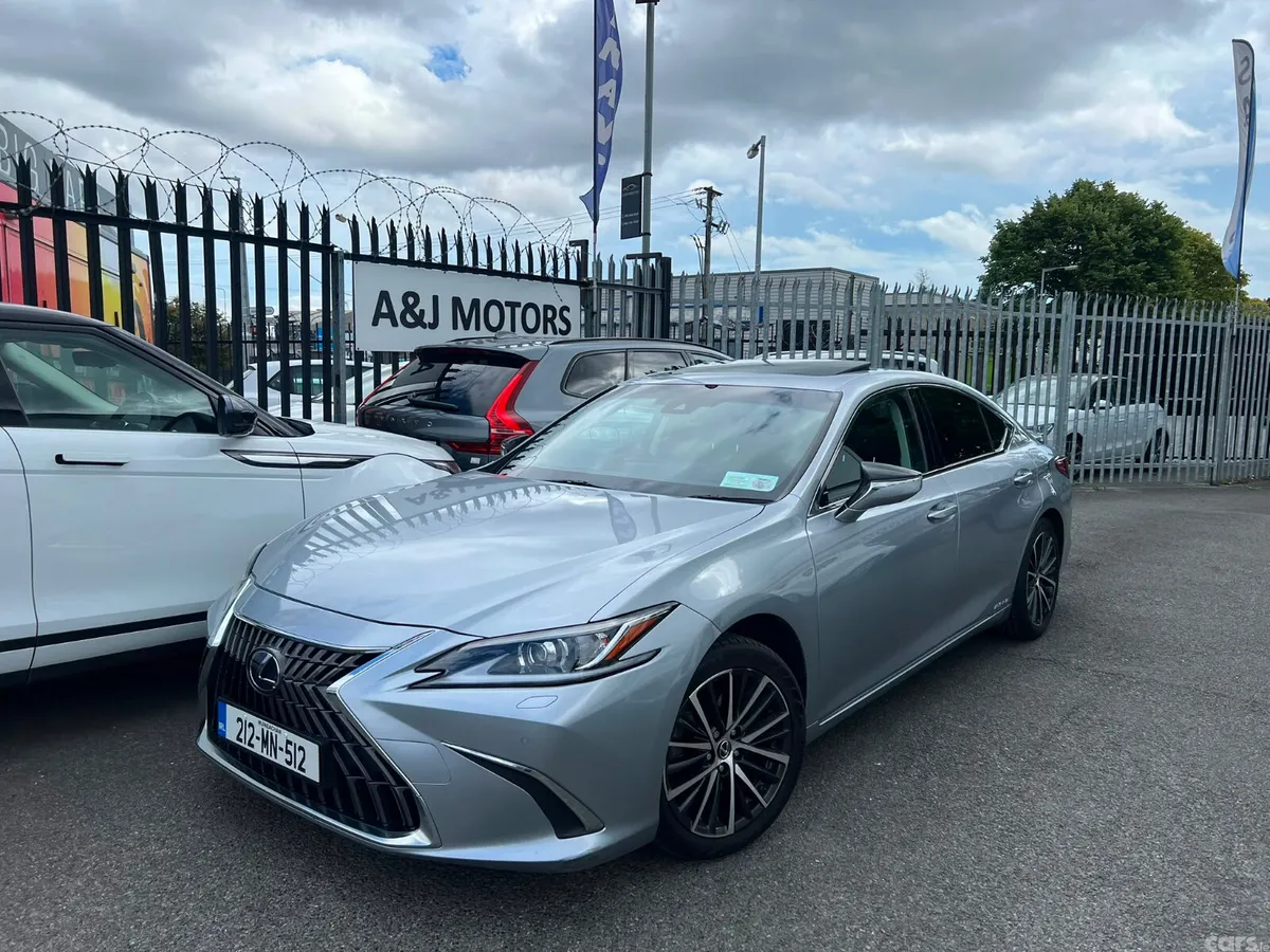 Lexus ES Saloon, Petrol Hybrid, 2021, Silver