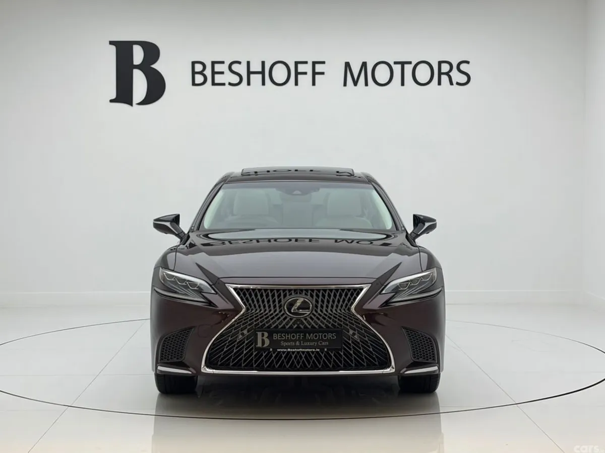 Lexus Other Saloon, Petrol Hybrid, 2018, Red