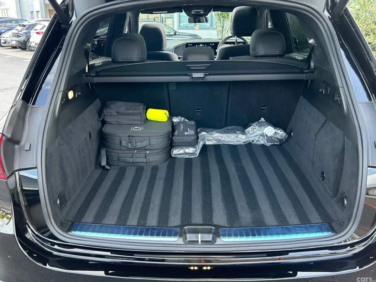 Mercedes-Benz GLE Estate, Petrol Plug-in Hybrid, 2025, Black