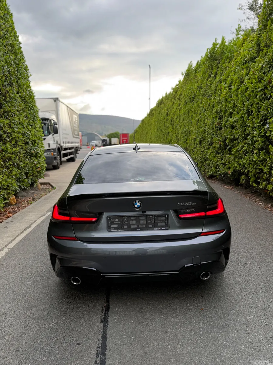 BMW 3-Series Saloon, Petrol Plug-in Hybrid, 2019, Grey