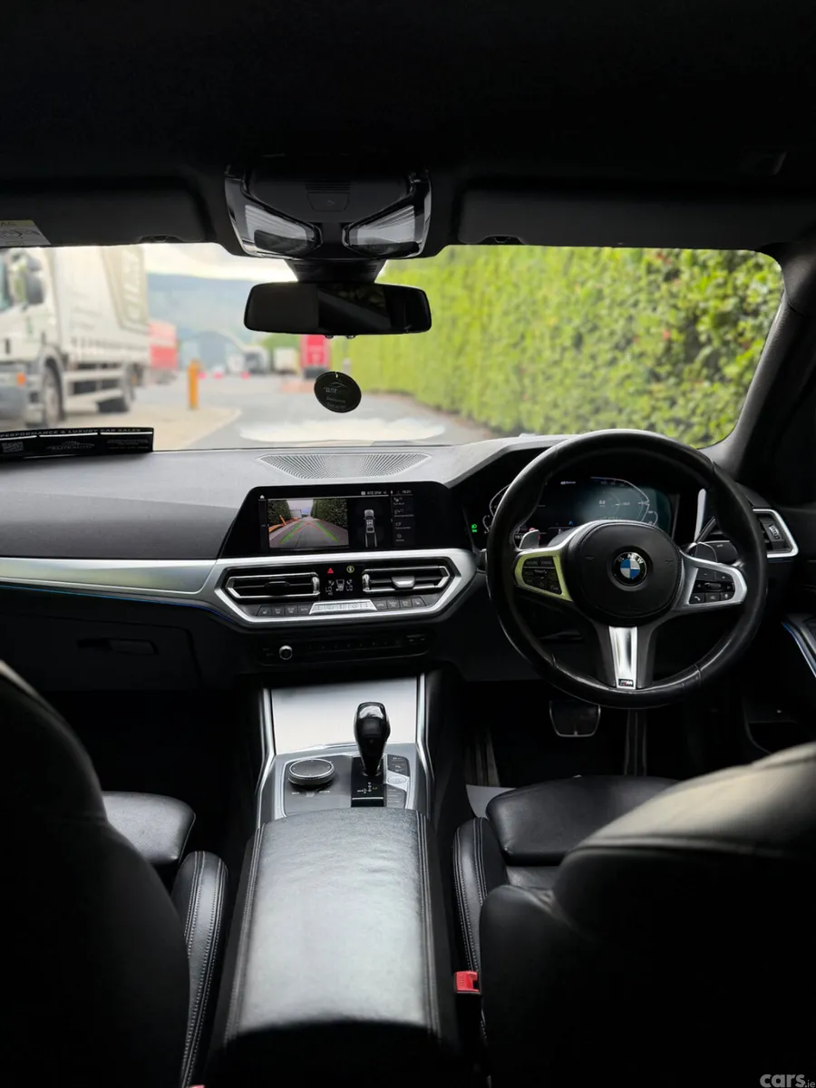 BMW 3-Series Saloon, Petrol Plug-in Hybrid, 2019, Grey