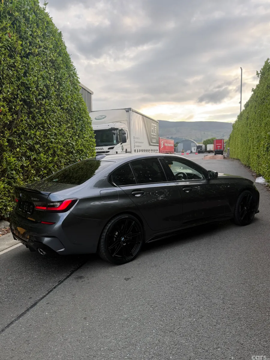 BMW 3-Series Saloon, Petrol Plug-in Hybrid, 2019, Grey