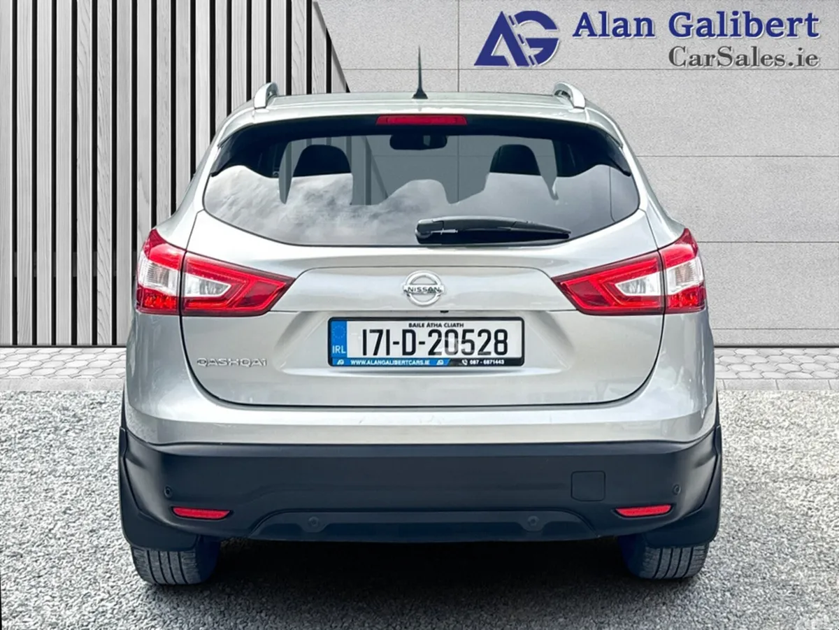Nissan Qashqai MPV, Diesel, 2017, Grey