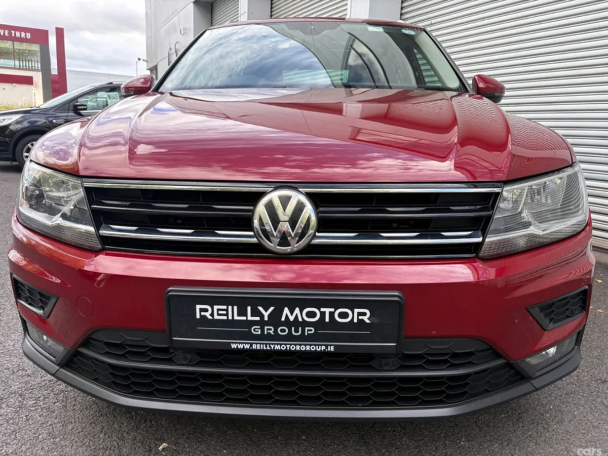 Volkswagen Tiguan SUV, Diesel, 2018, Red