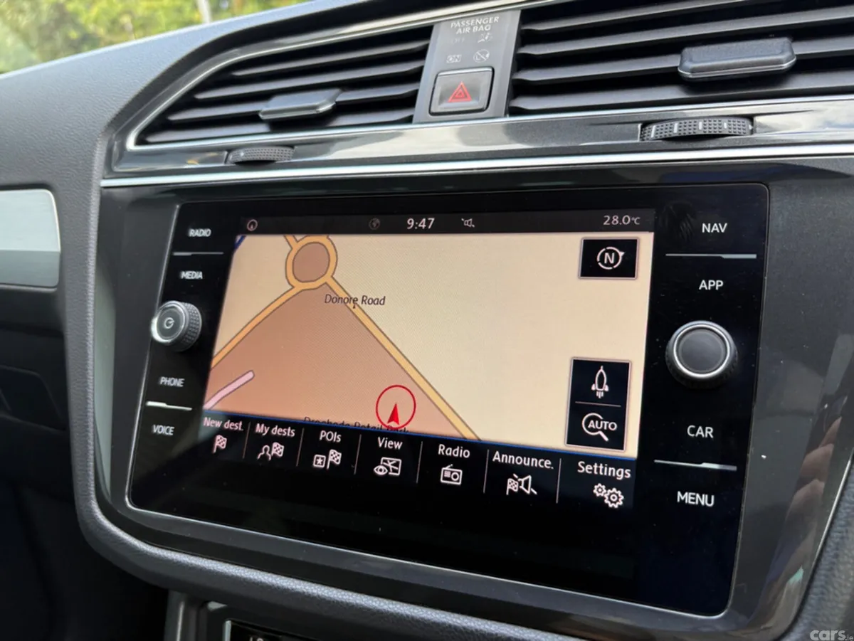 Volkswagen Tiguan SUV, Diesel, 2018, Red
