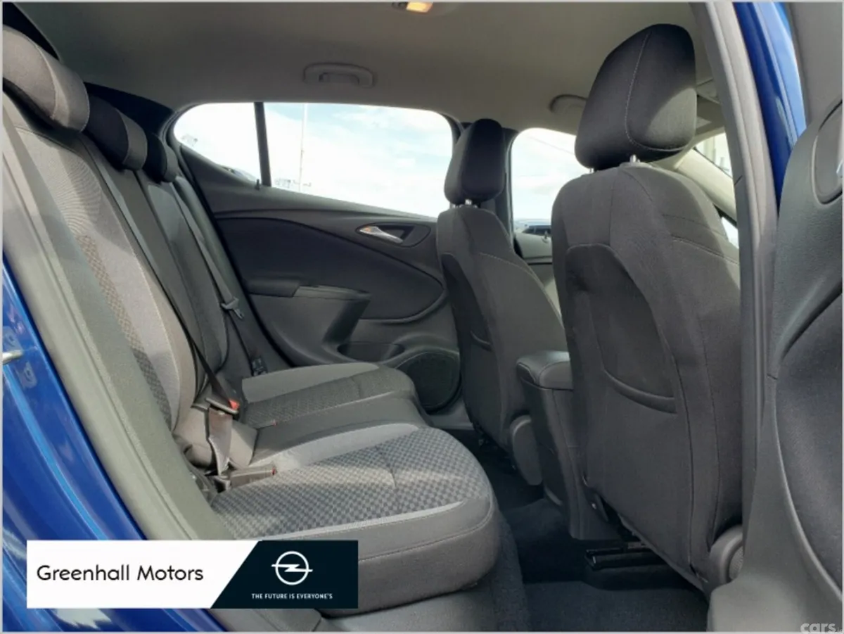 Opel Astra Hatchback, Petrol, 2020, Blue
