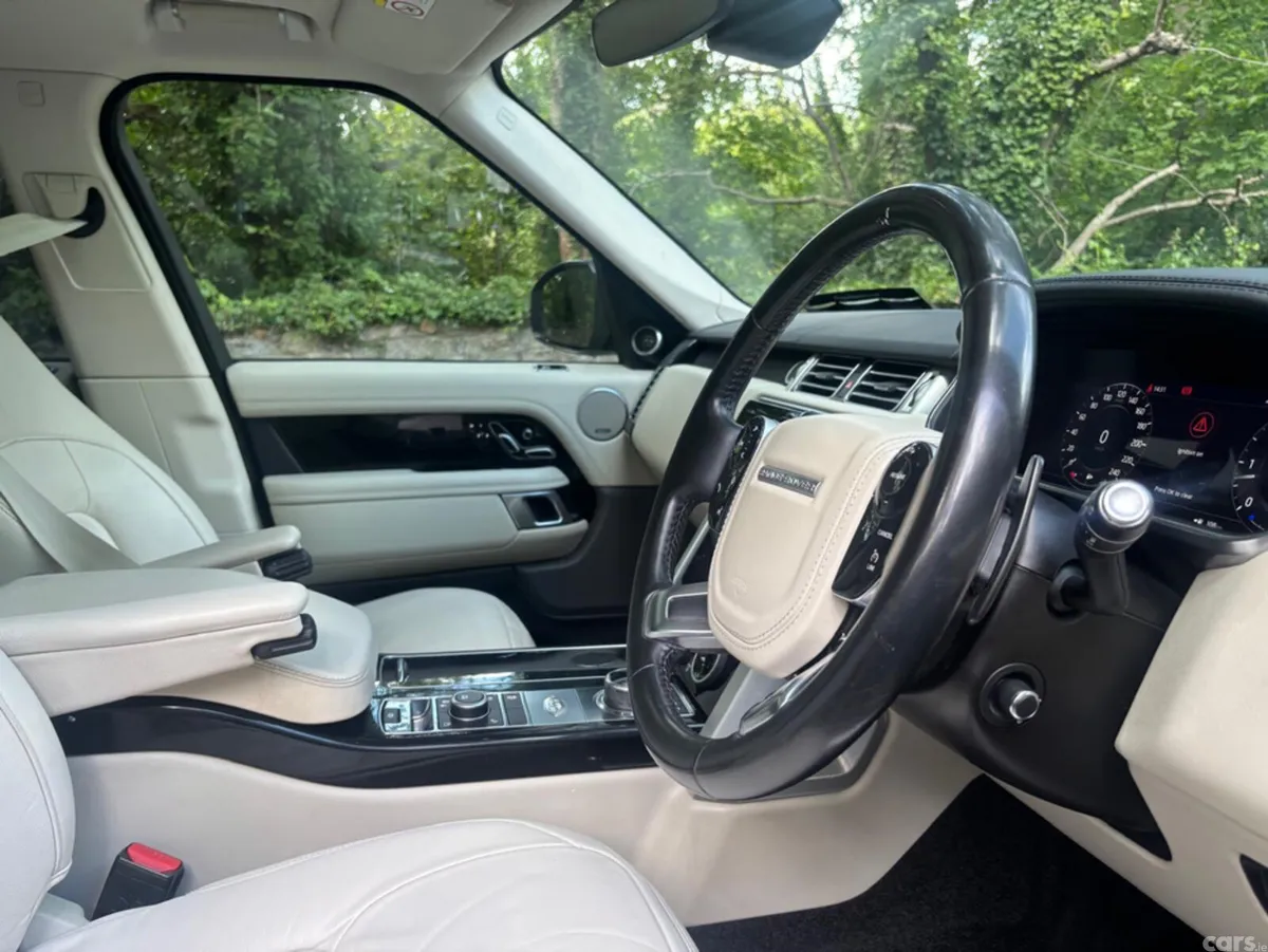 Land Rover Range Rover SUV, Diesel, 2018, Black