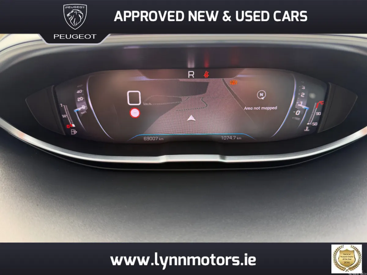 Peugeot 5008 MPV, Diesel, 2024, White
