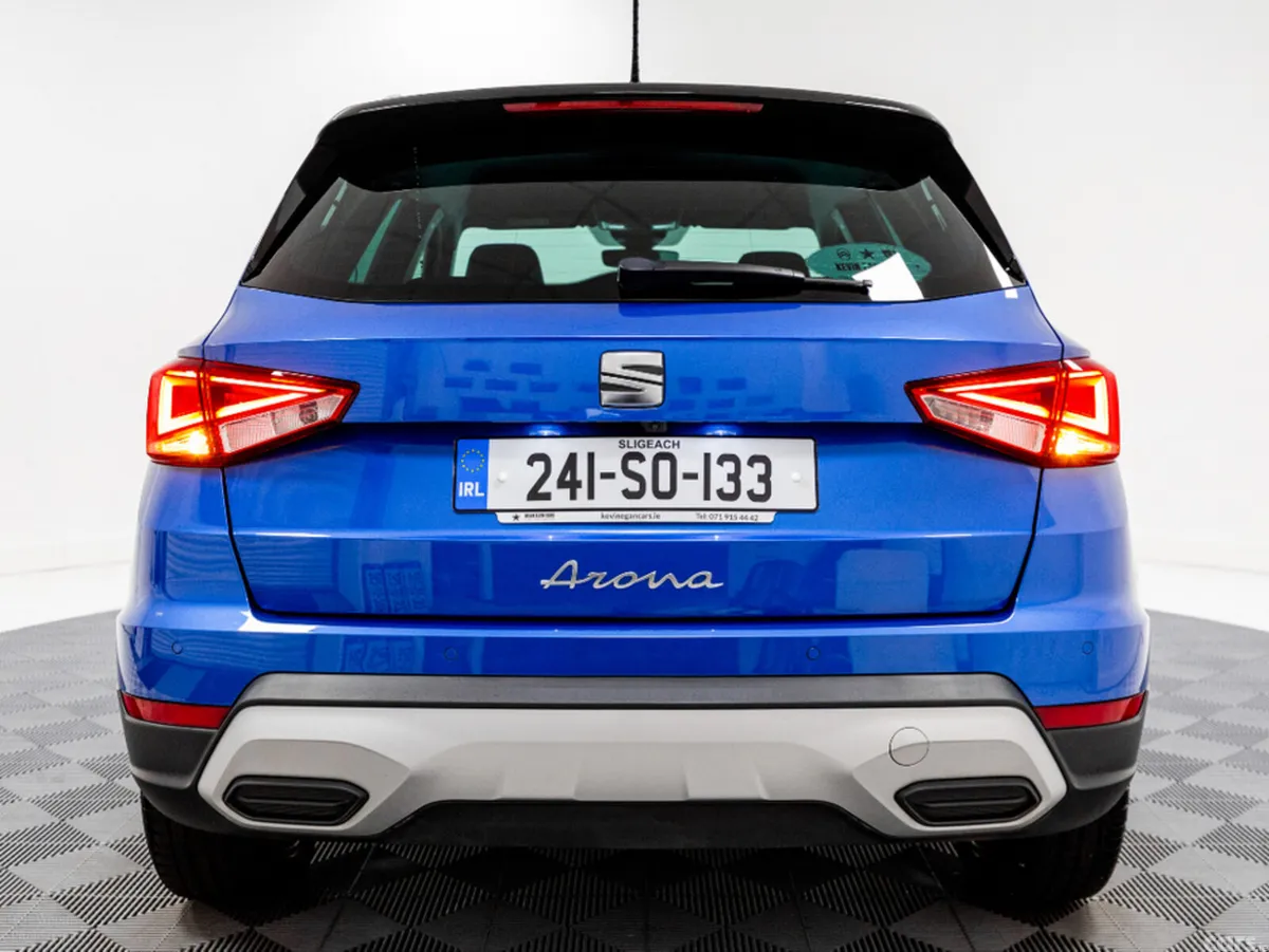 SEAT Arona Hatchback, Petrol, 2024, Black