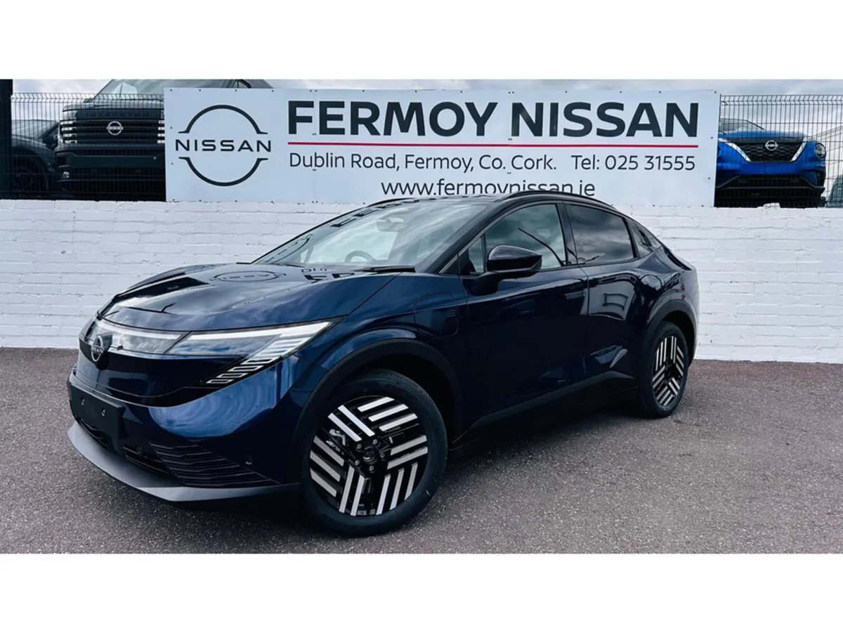 Nissan Leaf Hatchback, Electric, 2027, Blue