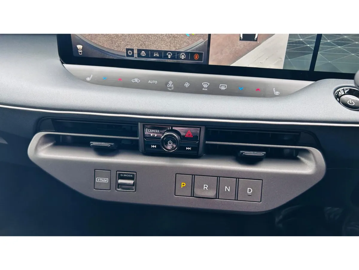 Nissan Leaf Hatchback, Electric, 2027, Blue