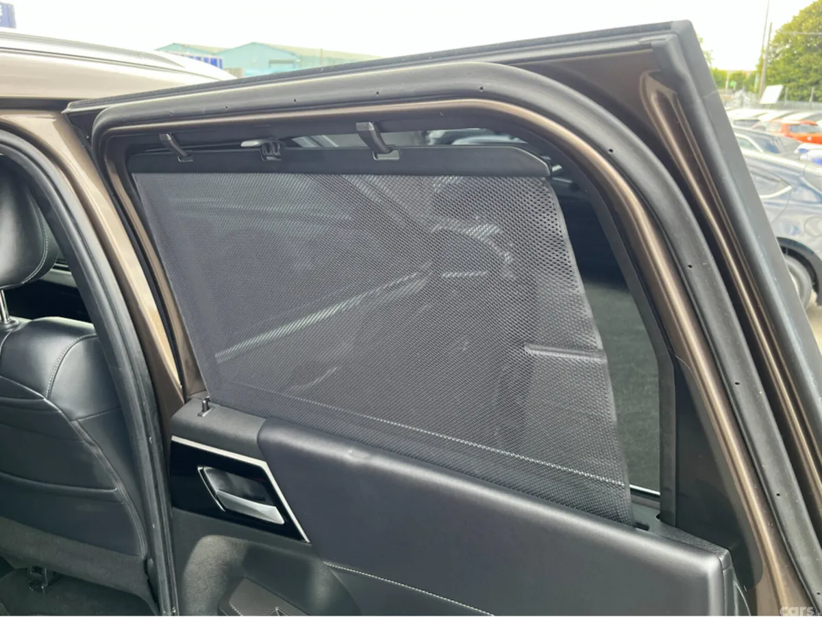 Mitsubishi Outlander SUV, Petrol Plug-in Hybrid, 2023, Brown