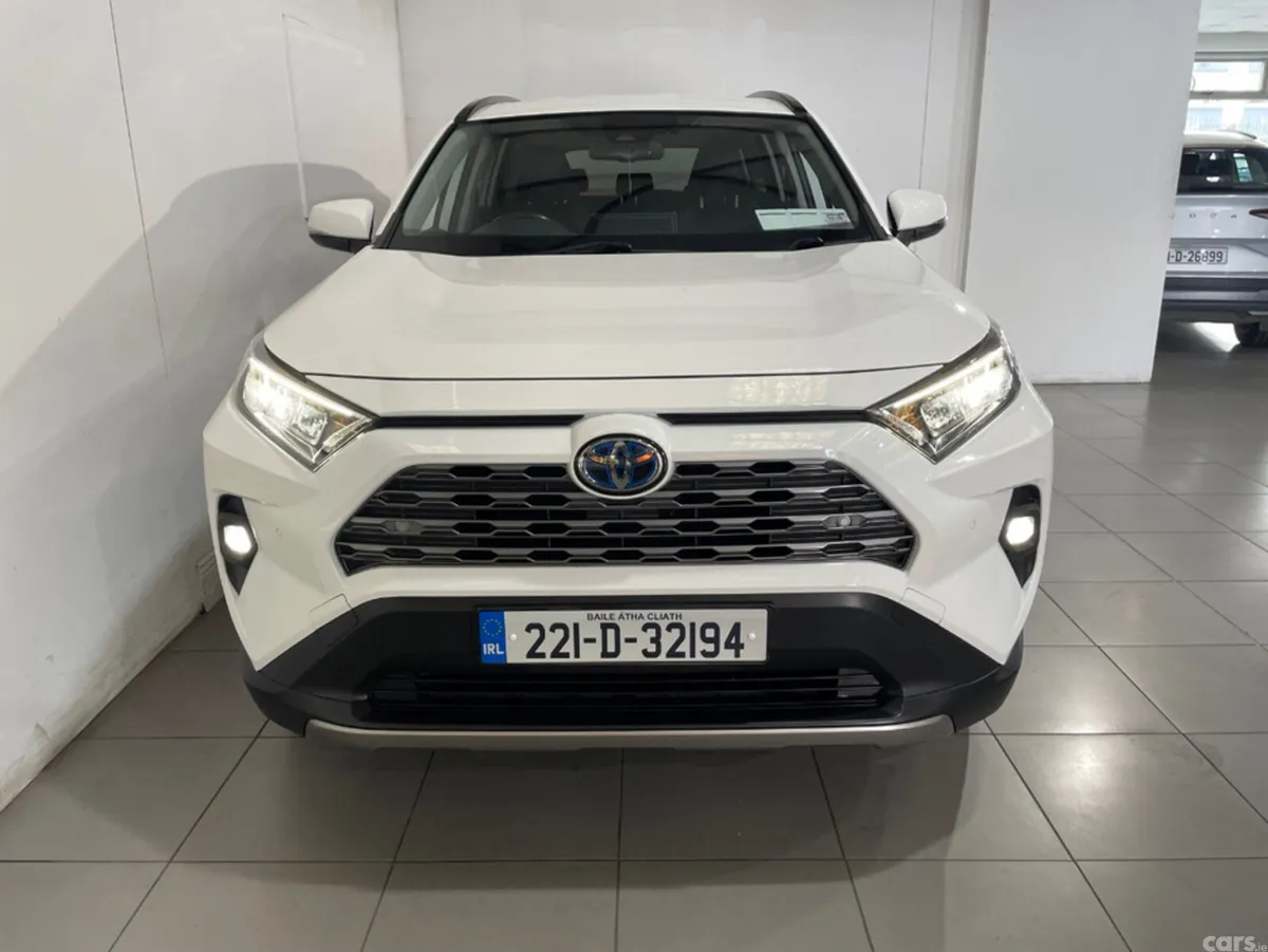 Toyota RAV4 SUV, Petrol Hybrid, 2022, White
