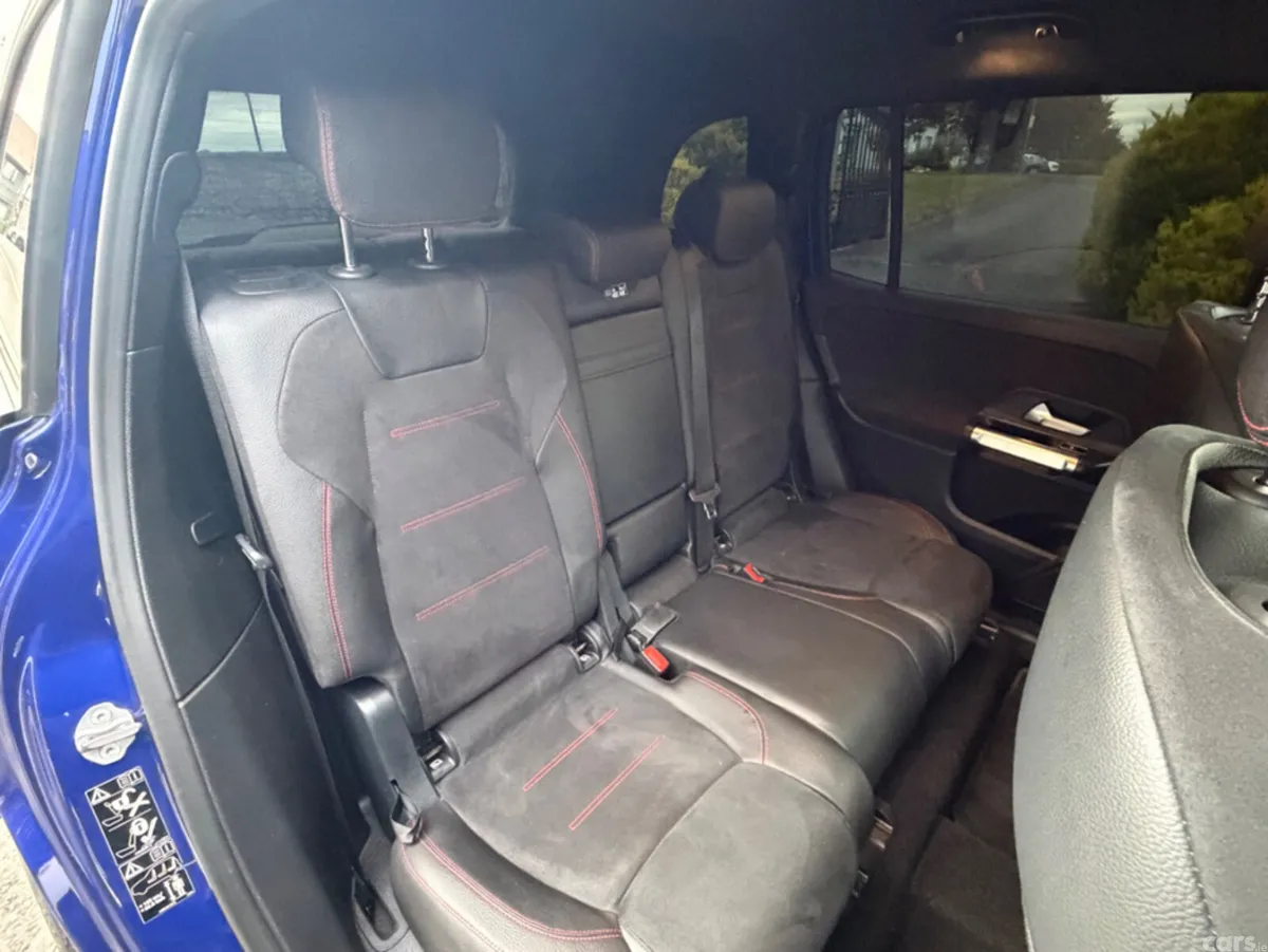 Mercedes-Benz GLB SUV, Diesel, 2021, Blue